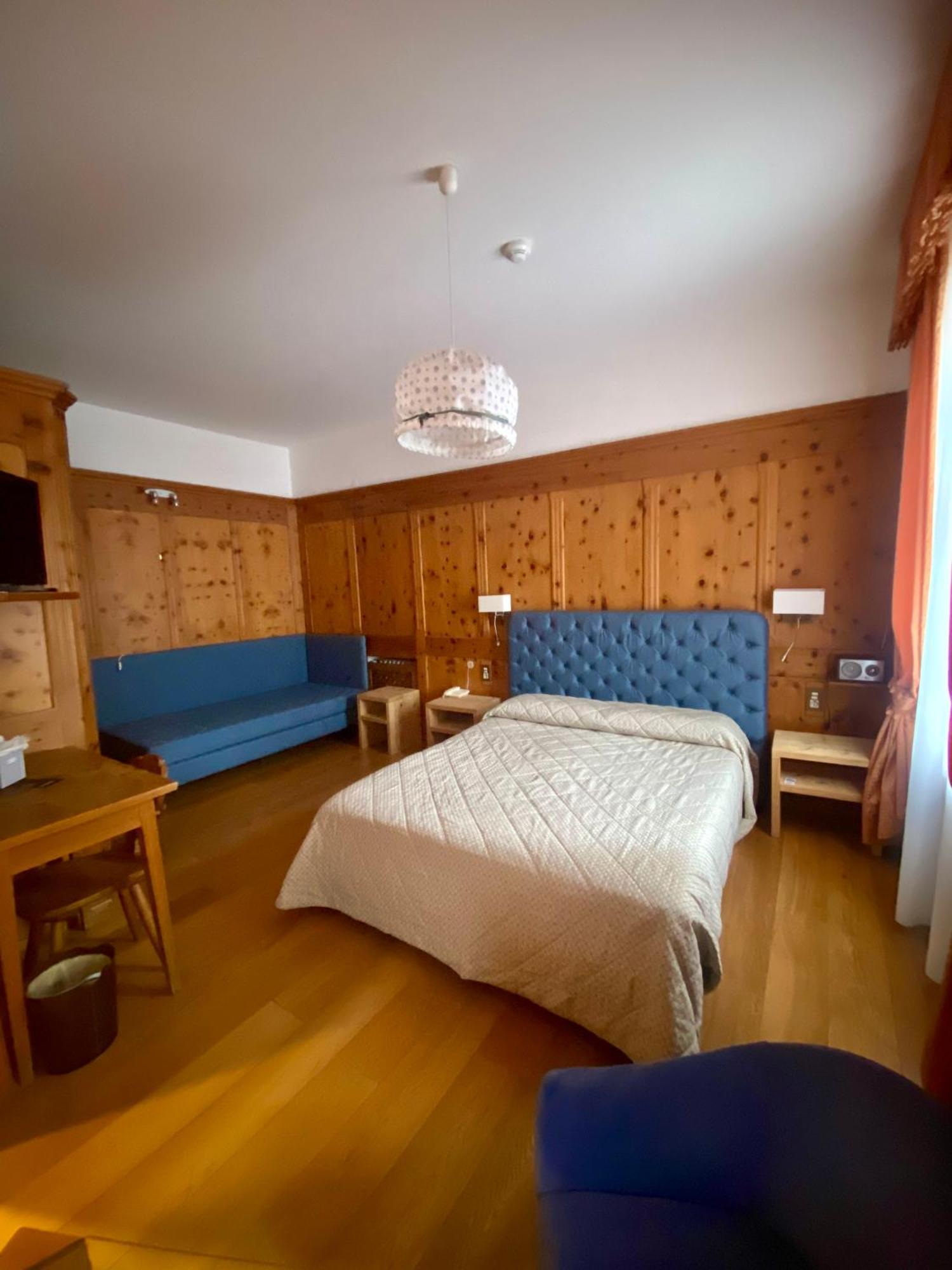 Hotel Montana Cortina d'Ampezzo Exterior photo